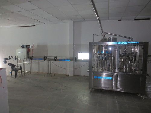 S.S 304 Fully Automatic 3 Phase Mineral Water Plant With 6 Capping Heads