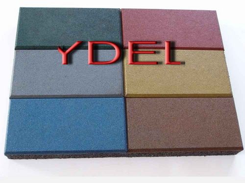 Non-Slip Rectangular Outdoor Rubber Tile