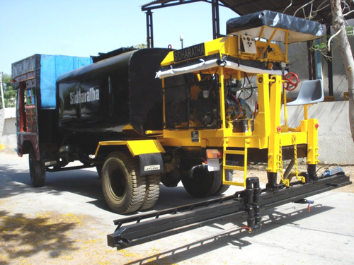 Automatic Truck Mounted Bitumen Sprayer