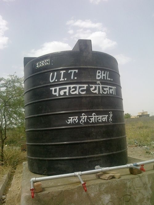 Isi Marked Water Storage Tanks