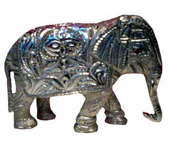  धातु का हाथी 