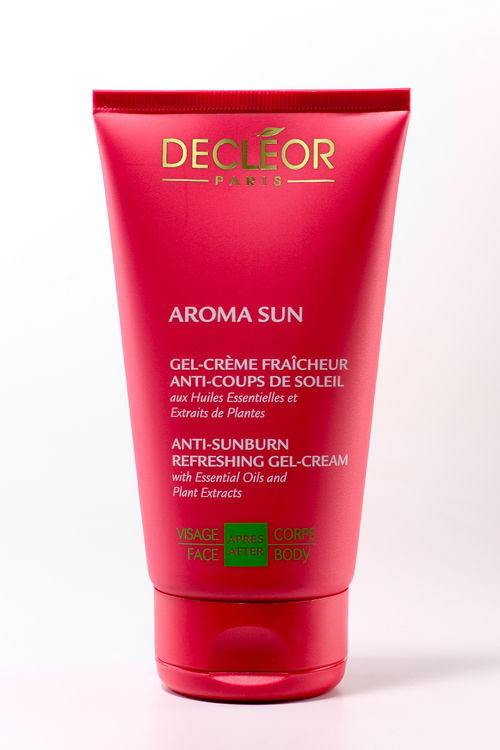 ANTI-SUNBURN REFRESHING GEL-CREAM