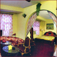 Deluxe Suite Bedrooms