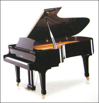 GRAND PIANO