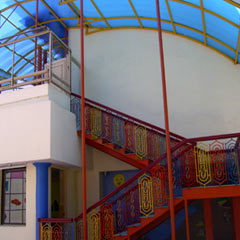 Structure Staircase Works By Saanvi Interiors India Pvt. Ltd.