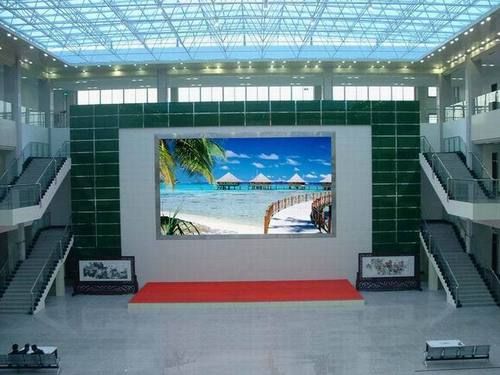 P5 Indoor Full Color LED Display