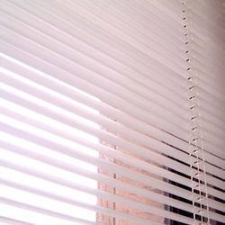 Cleaning Of Laminated Surfaces & Venetian Blinds