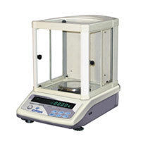 High Precision Laboratory Balances