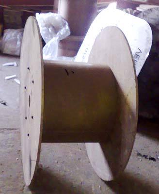 Wooden Cable Drums - Premium Quality Wood, Multiple Sizes for Electric Cables and Wires, Lightweight and Durable