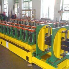 Roll Forming Line - Mild Steel and Galvanized Steel Input Width 700-1250mm, Thickness 0.3-3mm | Precision Engineered Roll Tools, Versatile for Multiple Industries