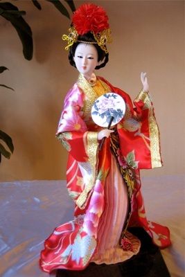 Silk Figurine