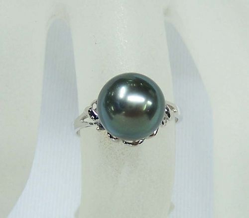 Pearl Ring