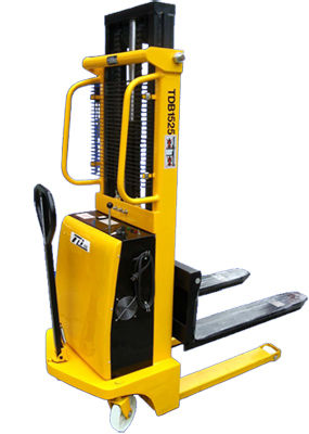 Electric Stacker