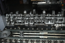 एल्युमिनियम क्रिम्पिंग यूनिट डबल हेड