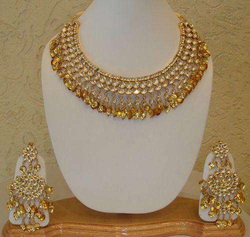 Ladies Designer Gold Necklace Set at Best Price in Patiala, Punjab ...