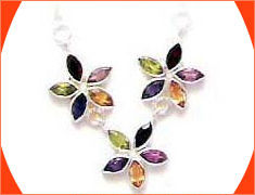 Gemstone Beaded Designer Silver Pendant Gender: Women