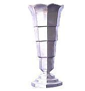 Unmatched Style Handicraft Aluminium Vase