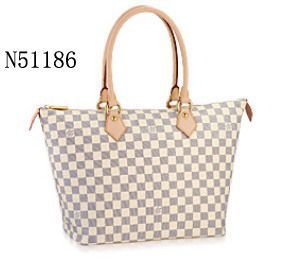 Royal Look Leather Handbags Gender: Women