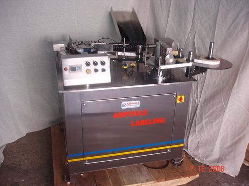 High Speed Sticker Labeling Machine