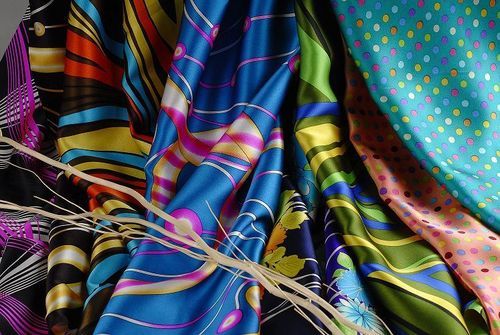 Mulit Color Silk Printed Fabrics For Garments