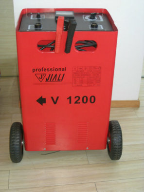Battery Charger For Cars By JiaLi Industry Group Co., Ltd.