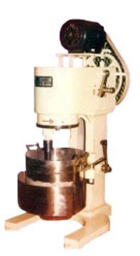 Floor Mounted Heavy-duty High Efficiency Electrical Semi-automatic Cake Mixer Machine