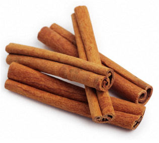 Cassia Bark - Dried, Aromatic Flavoring Ingredient for Foods and Beverages, Ideal for Perfumery and Cosmetics