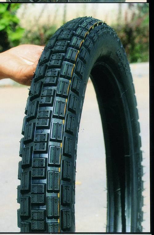 Motorcycle Tyre For Tough Roads 