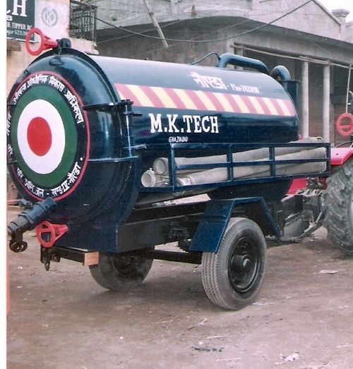 Tractor Suction Machine