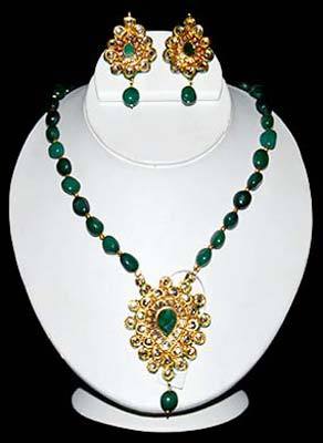 Kundan Jewellery