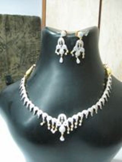 Womens Diamond Necklace Set