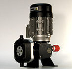 Diaphragm & Piston Type Dosing Pump