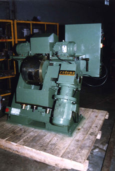 Wear Groove Grinding Machine