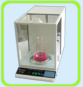 Analytical Weighing Balances