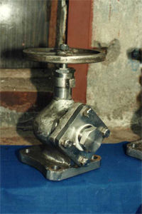 Sample Valves - High Durability Raw Material | Ideal for Industrial and Commercial Applications