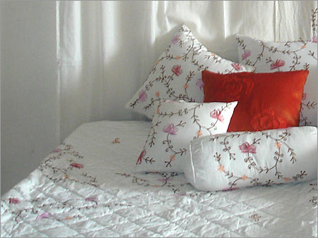 Ultra Soft White Bedspreads