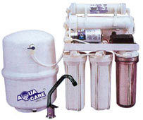 Five Stage R.O. Water Purifier With Tank