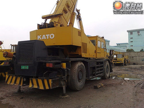 45 Tons Rough Terrain Crane