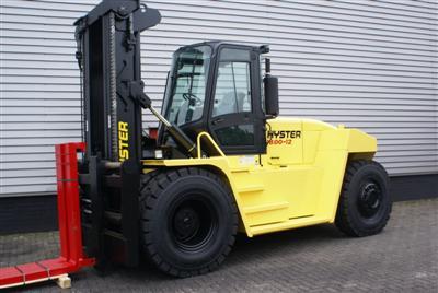 Counter Balance Diesel Forklift - 20 Ton Short Wheel Base Chassis, 18,000kg Capacity @1,200mm Load Center, 3,750mm Lifting Height, Duplex Clear View Mast, Side Shift and Fork Positioner Attachments, Quick-Change Carriage, Full Optional Cabin with Heater, Brand New Condition