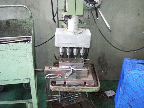 Multihead Drilling Machine