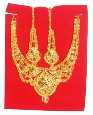 Gold Necklace Sets