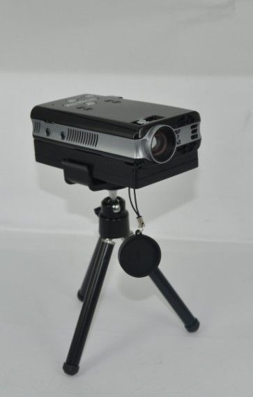 Portable Projector - 110x60x26mm, 210g | 800x600 Resolution, 35 Lumens Brightness, Built-in 2GB Memory, Remote Control, 2000mAh Battery