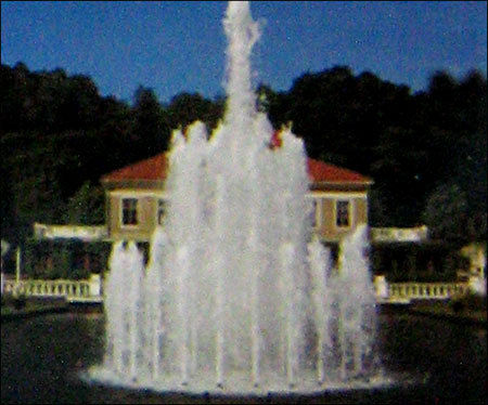 Foaming Fountain