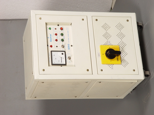 Servo Motor Operate Line Voltage Corrector
