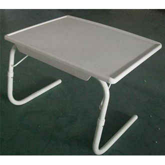 Lightweight Plastic Folding Table