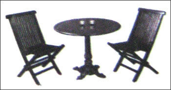 Garden Table With Chairs