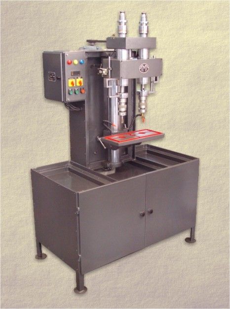 Double Spindle Pitch Control Tapping Machine