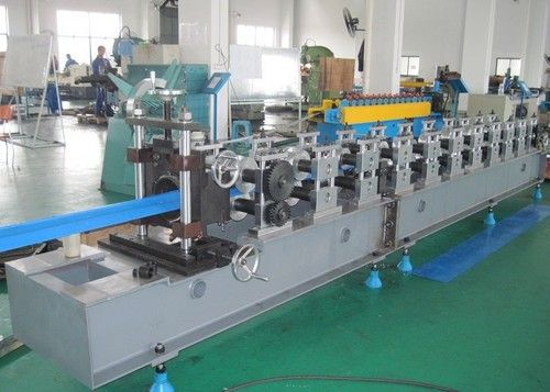 Maxwell Gutter Roll Forming Machine