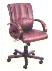 Low Back Sleek Chairs Shubhit Furniture P Ltd No 10 65