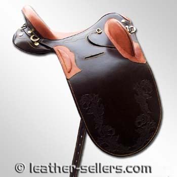 Stock Saddle With Horns